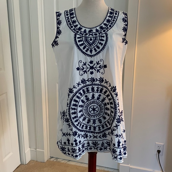 Liza Byrd white/navy embroidered tunic/dress - Picture 1 of 10